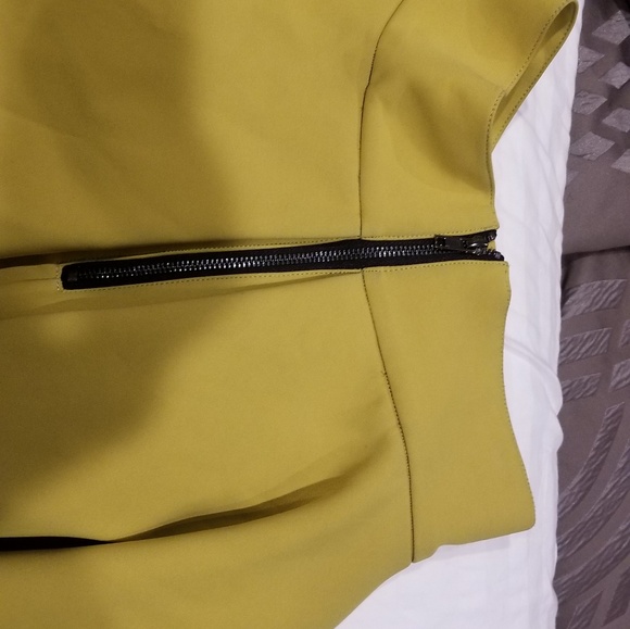 H&M Flare Skirt - Yellow - Picture 4 of 7